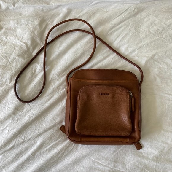 Fossil Handbags - FOSSIL | Leather Crossbody Bag | ✨Host Pick✨